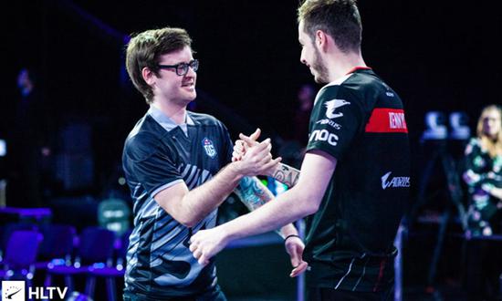 全华班大胜T1 LPL战队再创辉煌